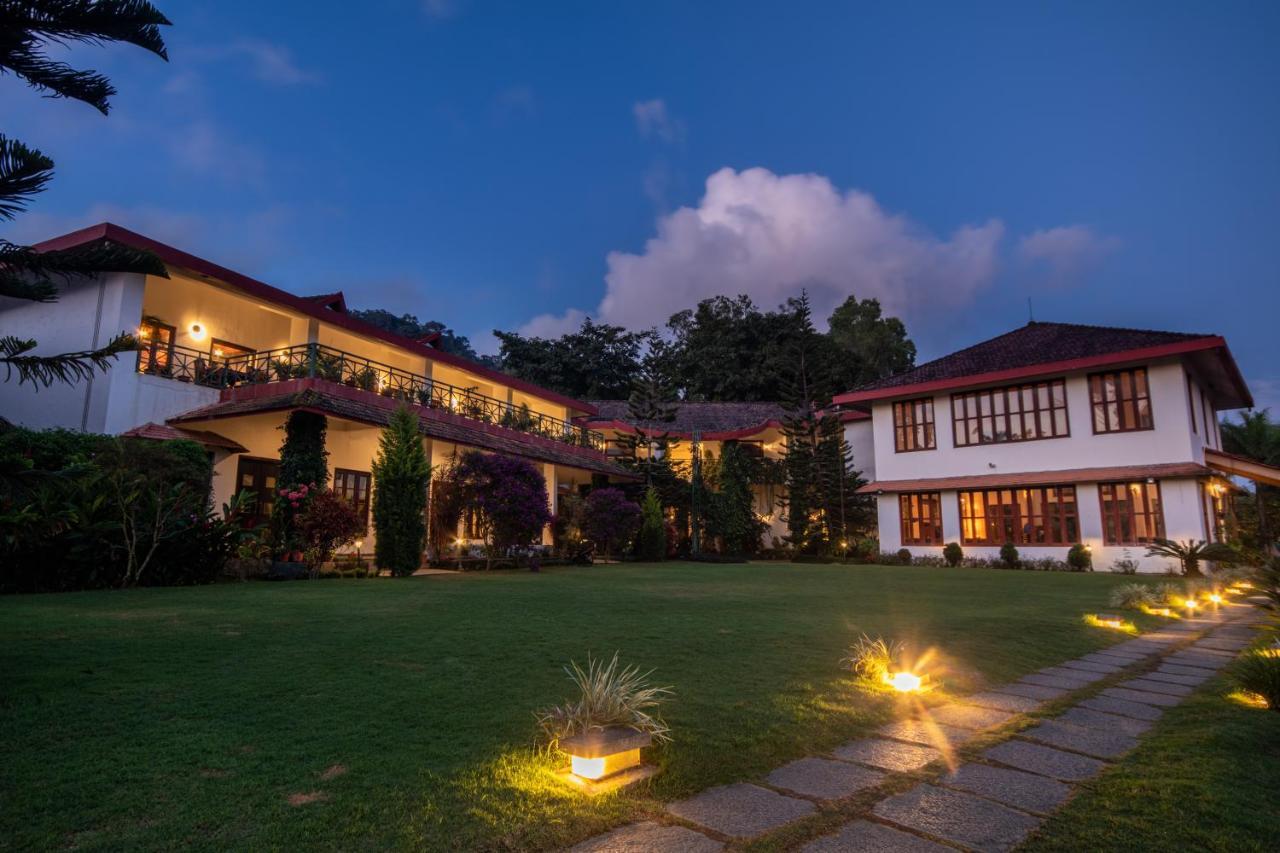 Amritara Ambatty Greens Resort Virajpet Extérieur photo