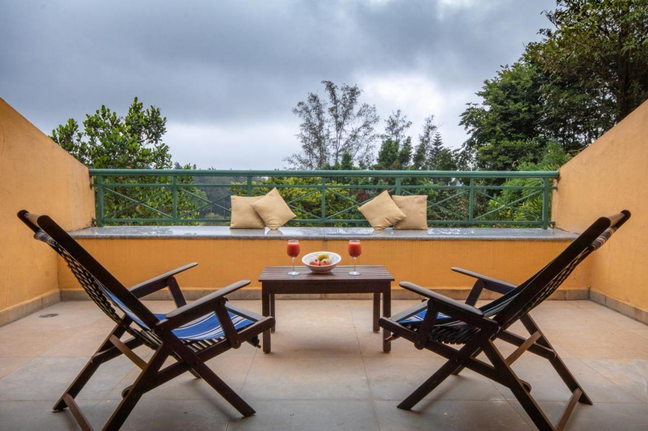 Amritara Ambatty Greens Resort Virajpet Extérieur photo